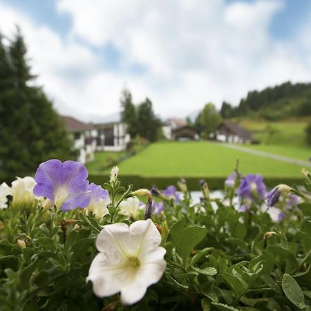 Apartment In W Ngle Tyrol With Walking Trails Near 로이테 외부 사진